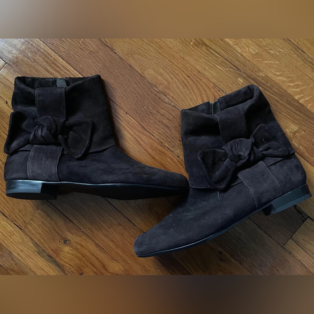 Van Eli Booties